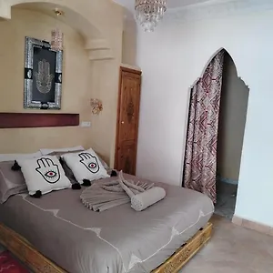 Habitación en casa particular & Sous Le Soleil Chez Jerome Et Pamela Ch Marrakchi, Marrakesh
